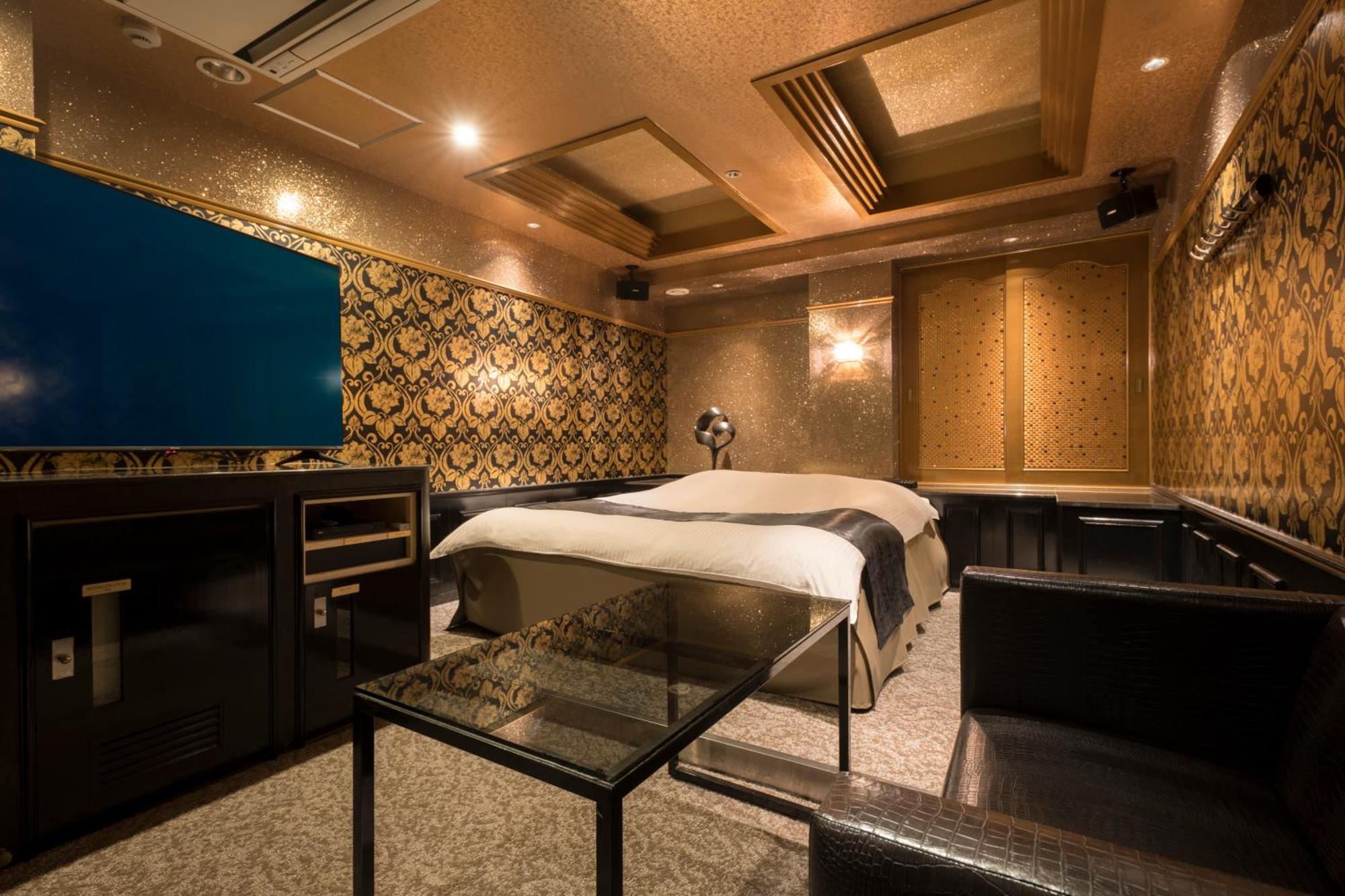 ホテル ジェムジェム 十三 (Adults Only) Osaka Bagian luar foto